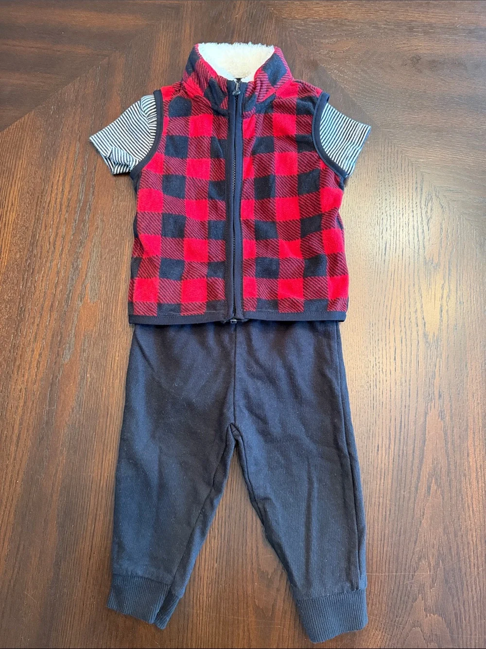 Carter’s Baby Boy 3 Piece Buffalo Plaid Sherpa Vest Outfit Set 9M Fall